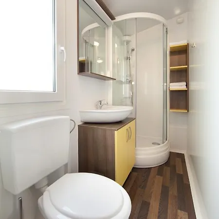 Feriepark Standard Mobile Home Medveja